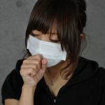 喉の痛みを即効で治す方法5つ…マスクは家の中でもつけよう