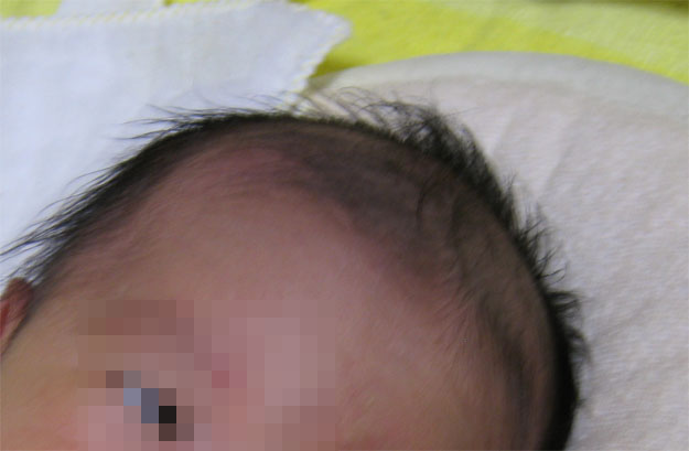 赤ちゃんの髪の毛