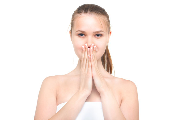 口内炎の原因や治療まとめ…ビタミンを積極的に摂って予防しよう！